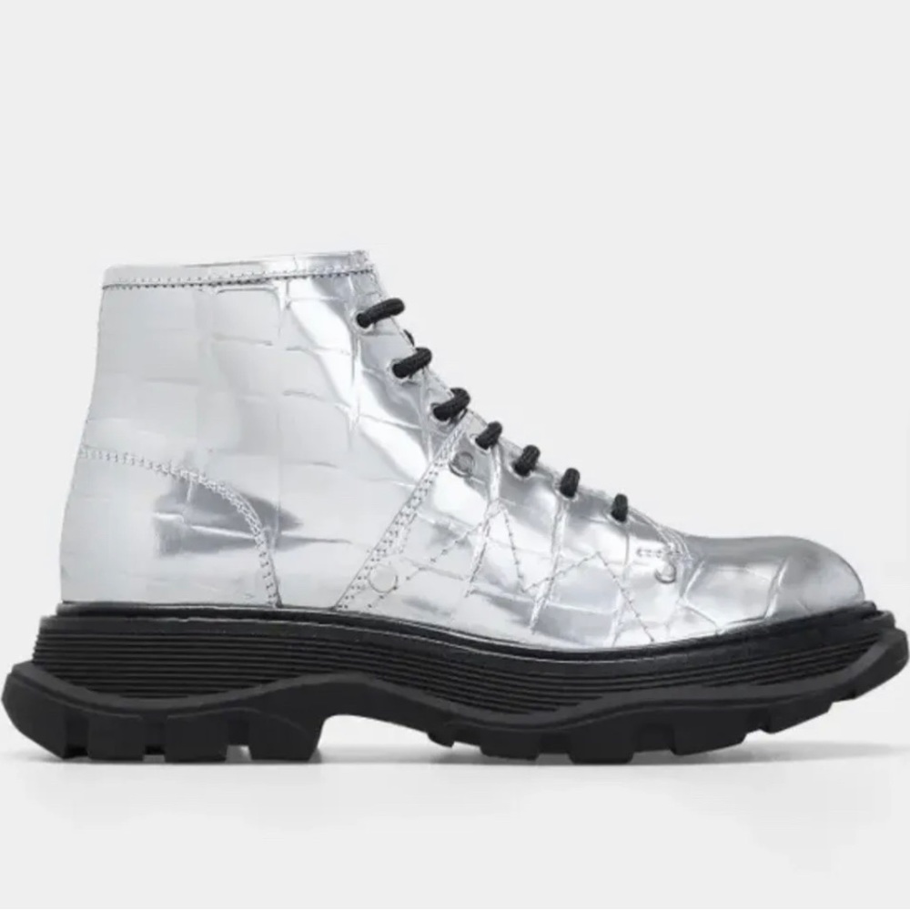 Alexander McQueen Women Tread Slick Boots Silver 39.5 EU $1050 Retail AUTHENTIC